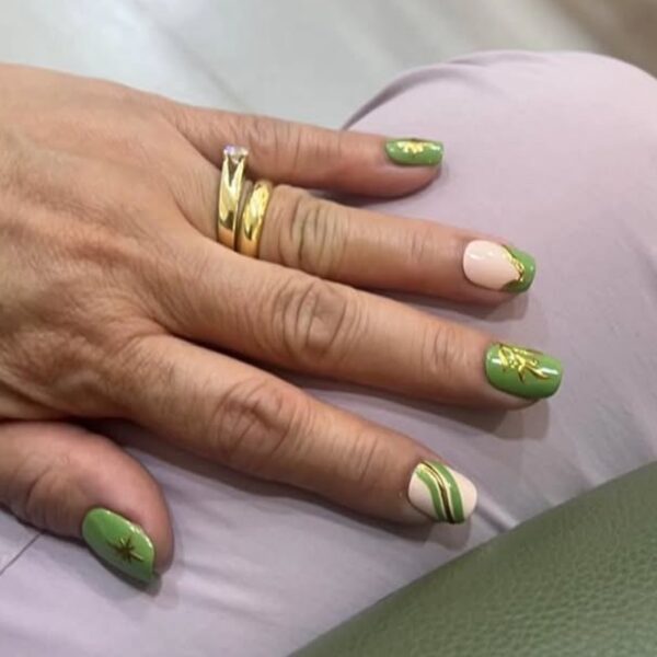 Green and Blush Nails - Image 2