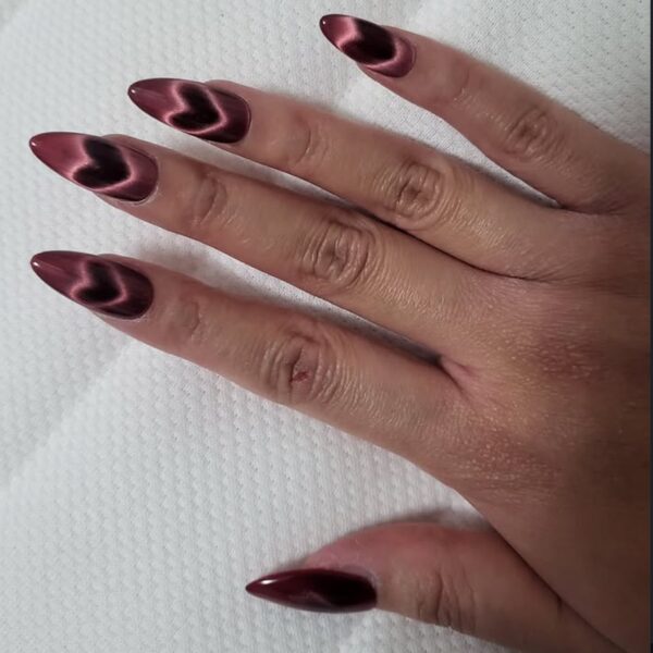 Heart Chrome Nails - Image 2