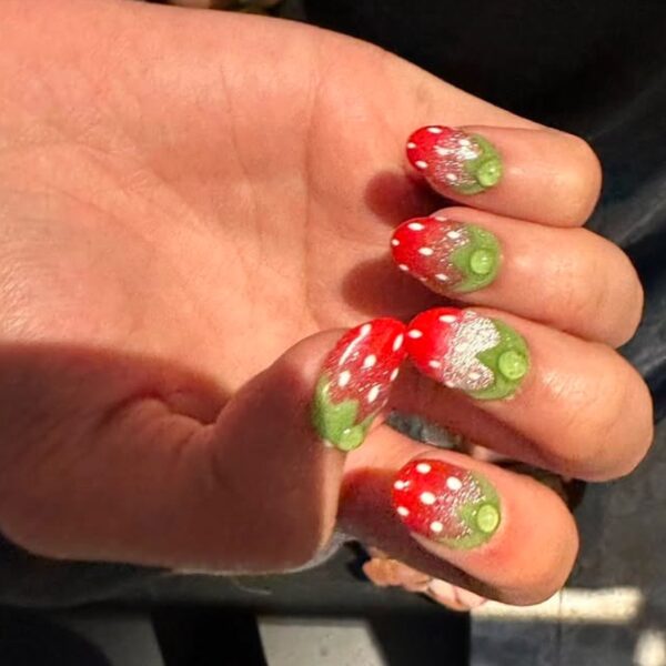 Strawberry Nails - Image 3